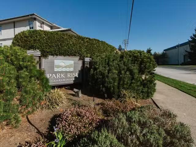 Condo for sale in Gibsons, British Columbia