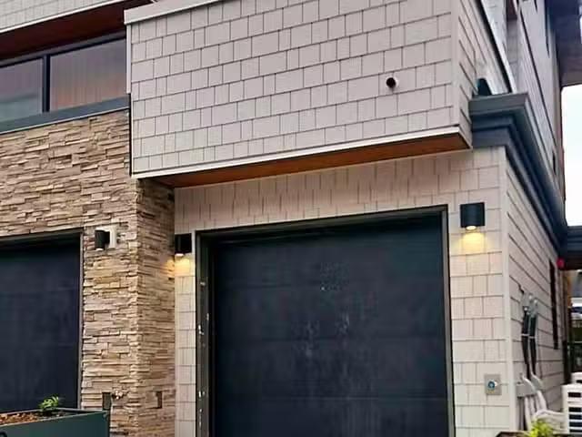 Condo for sale in Gibsons, British Columbia