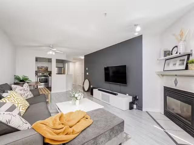 Condo for sale in Langley, British Columbia