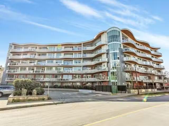 Condo for sale in Langley, British Columbia