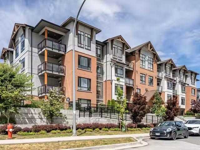 Condo for sale in Langley, British Columbia