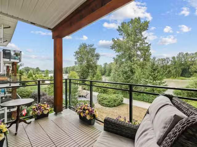 Condo for sale in Langley, British Columbia