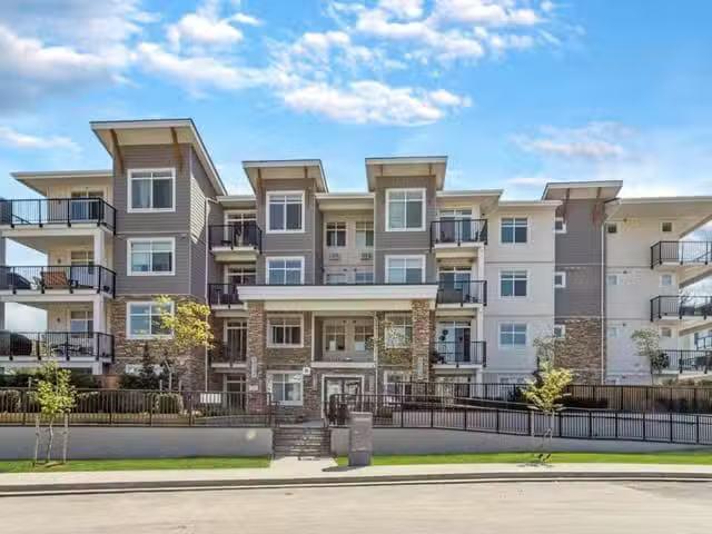 Condo for sale in Langley, British Columbia