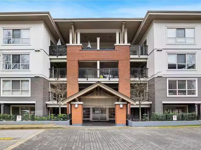 Condo for sale in Langley, British Columbia