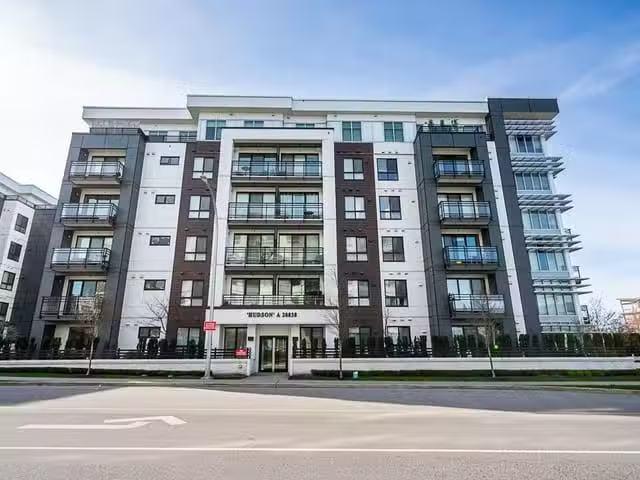 Condo for sale in Langley, British Columbia