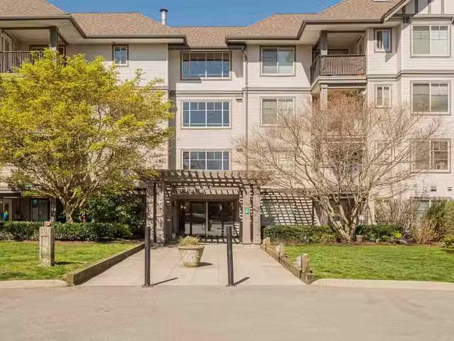 Condo for sale in Langley, British Columbia