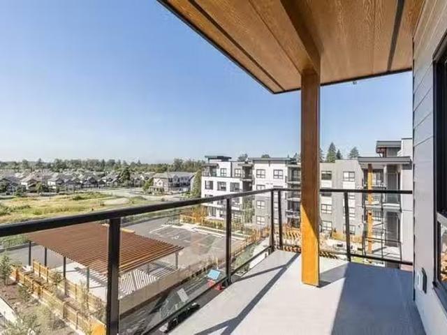 Condo for sale in Langley, British Columbia