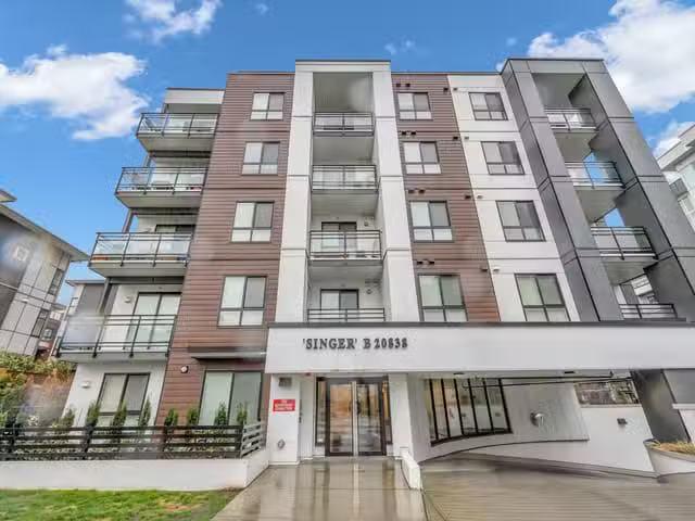 Condo for sale in Langley, British Columbia