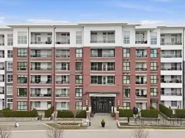 Condo for sale in Langley, British Columbia