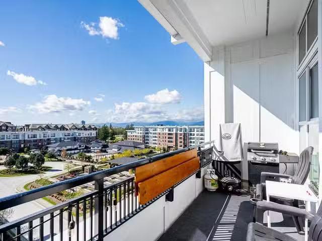 Condo for sale in Langley, British Columbia