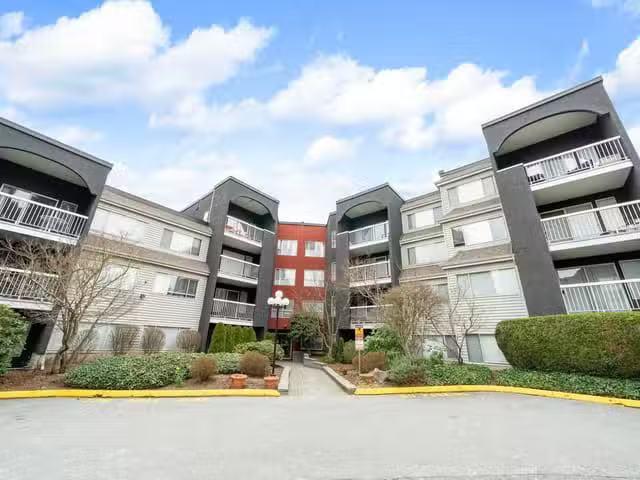 Condo for sale in Langley, British Columbia