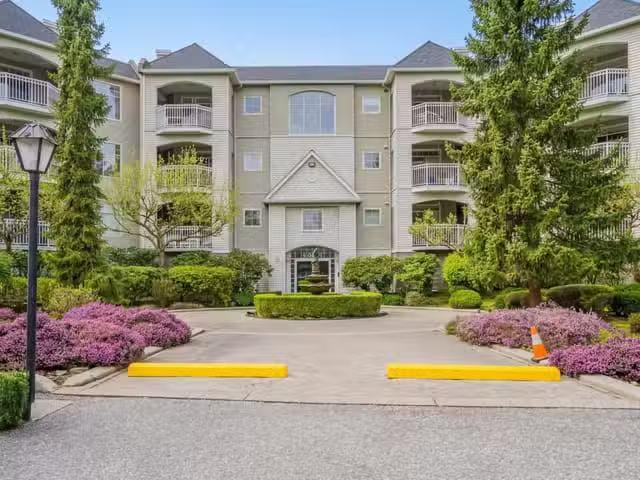 Condo for sale in Langley, British Columbia