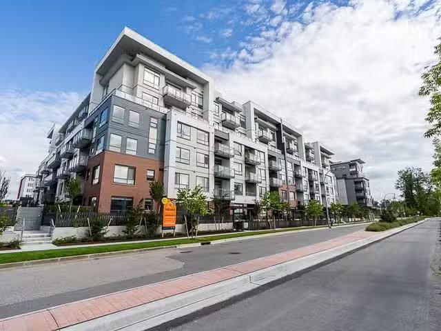 Condo for sale in Langley, British Columbia