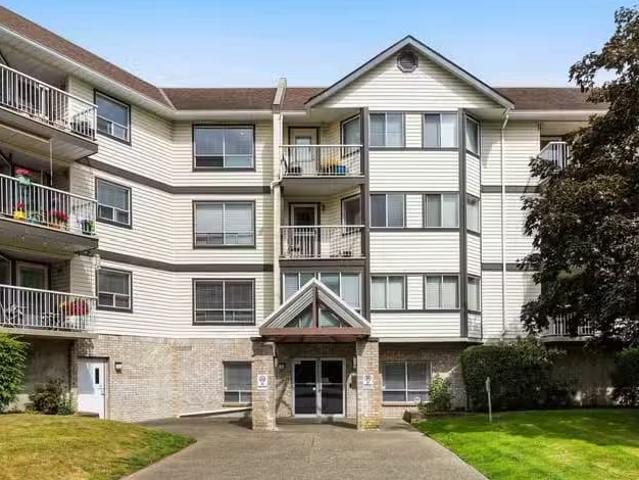 Condo for sale in Langley, British Columbia