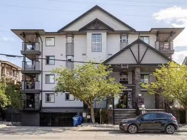 Condo for sale in Langley, British Columbia