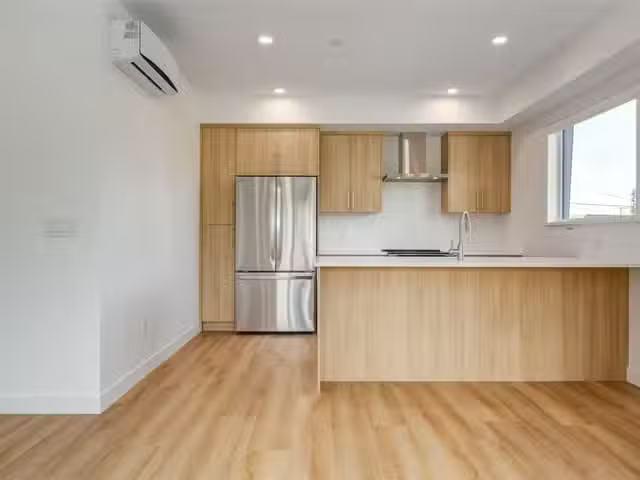 Condo for sale in Lantzville, British Columbia