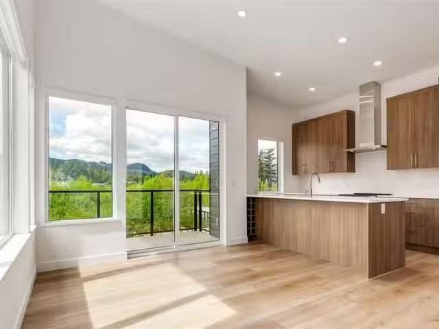 Condo for sale in Lantzville, British Columbia