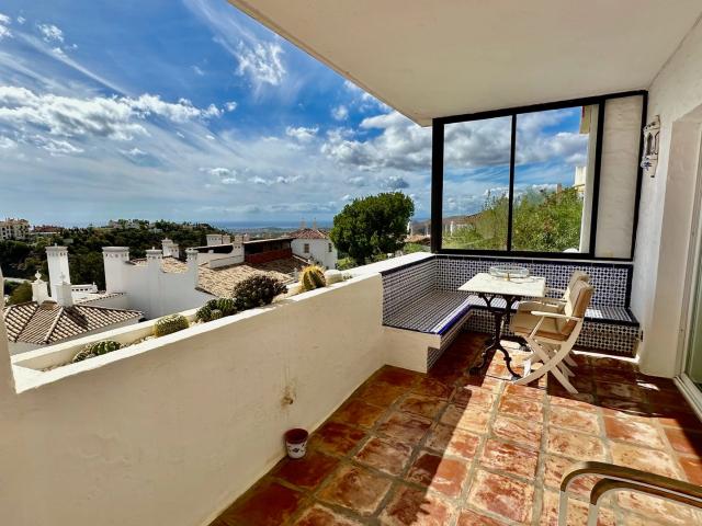 Apartamento en alquiler en Artola, Costa del Sol Occidental