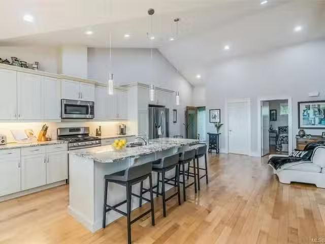 Condo for sale in Nanaimo, British Columbia