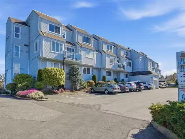 Condo for sale in Nanaimo, British Columbia