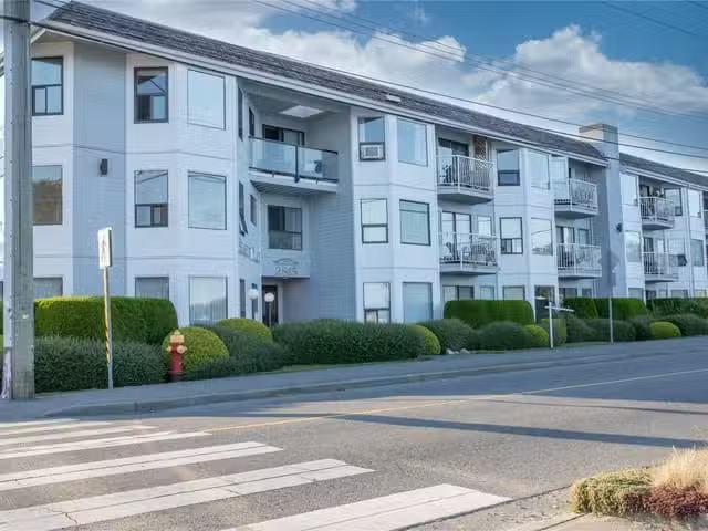 Condo for sale in Nanaimo, British Columbia