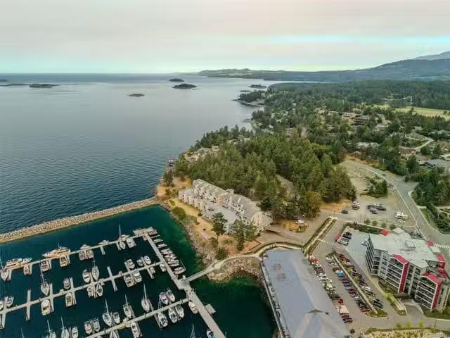 Condo for sale in Nanoose Bay, British Columbia