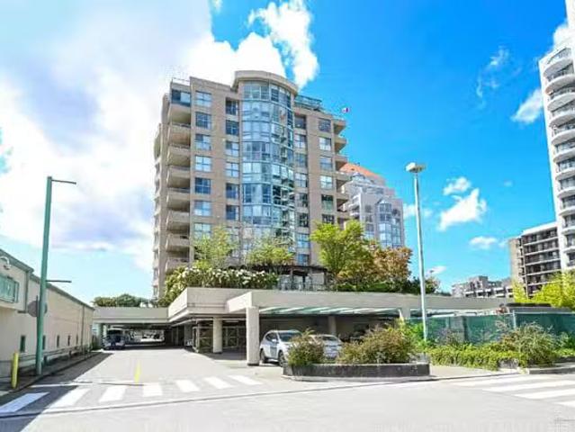 Condo for sale in New Westminster, British Columbia