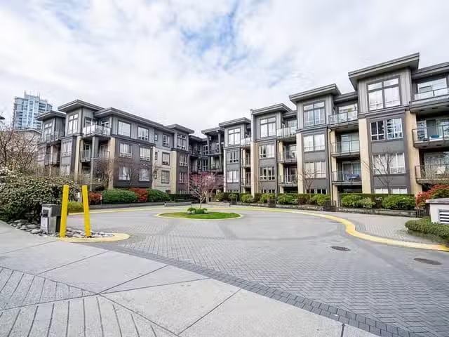 Condo for sale in New Westminster, British Columbia