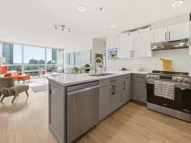 Condo for sale in New Westminster, British Columbia