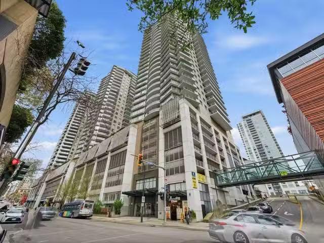Condo for sale in New Westminster, British Columbia