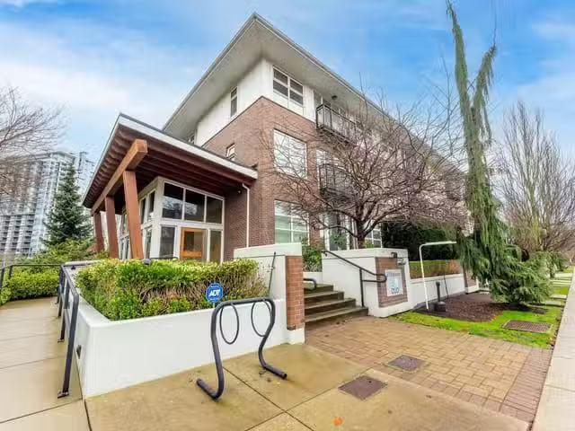 Condo for sale in New Westminster, British Columbia