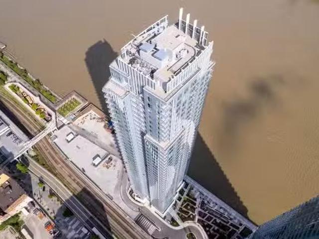 Condo for sale in New Westminster, British Columbia