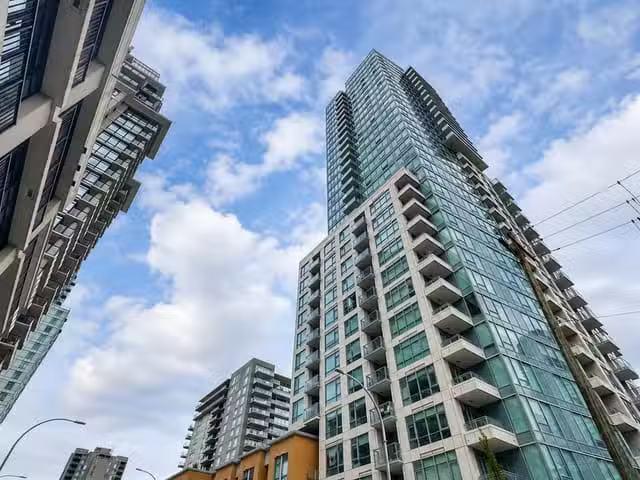 Condo for sale in New Westminster, British Columbia