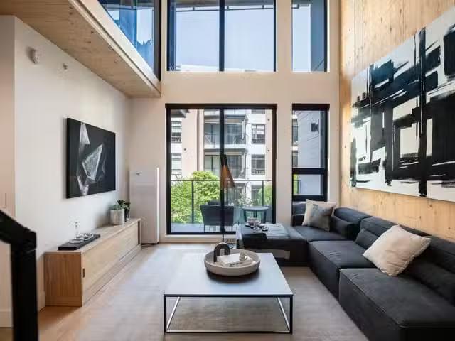 Condo for sale in New Westminster, British Columbia