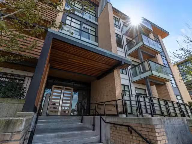 Condo for sale in New Westminster, British Columbia