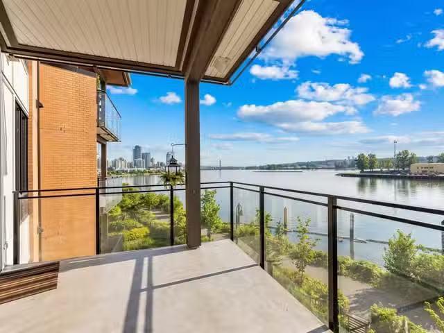 Condo for sale in New Westminster, British Columbia