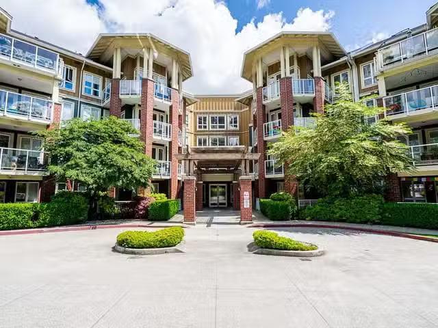 Condo for sale in New Westminster, British Columbia