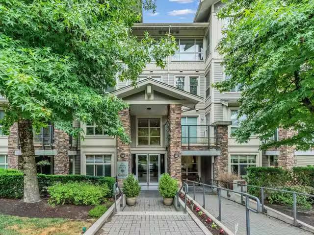 Condo for sale in New Westminster, British Columbia