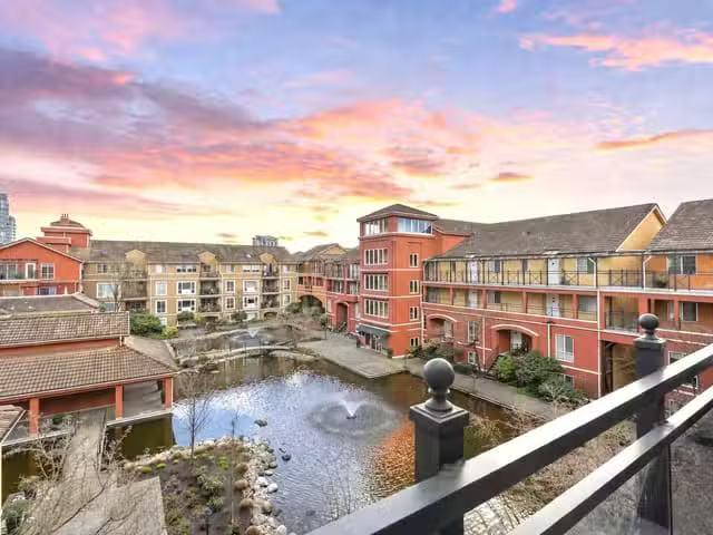 Condo for sale in New Westminster, British Columbia