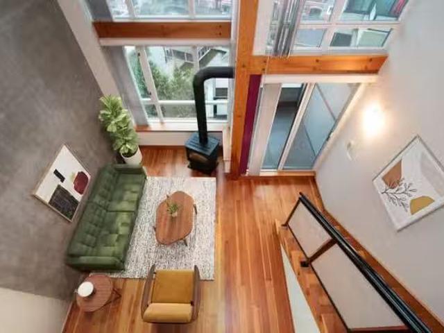 Condo for sale in New Westminster, Metro Vancouver Regional District