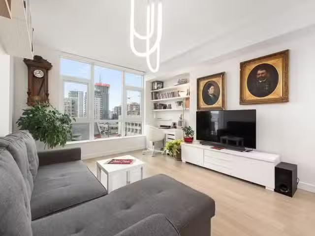 Condo for sale in New Westminster, British Columbia