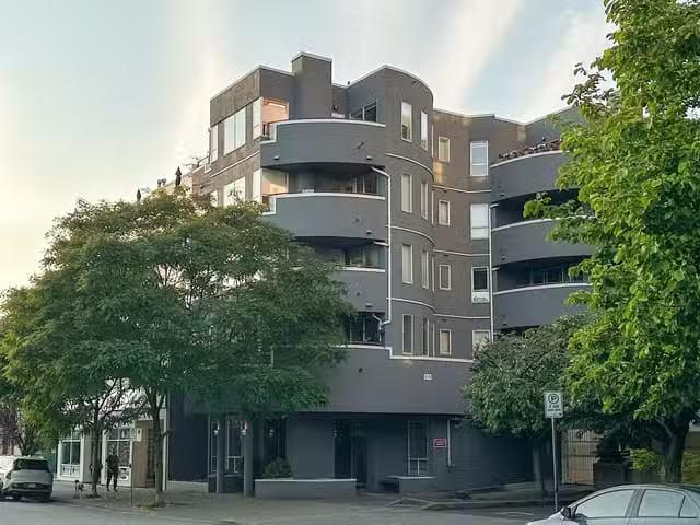 Condo for sale in North Vancouver, British Columbia