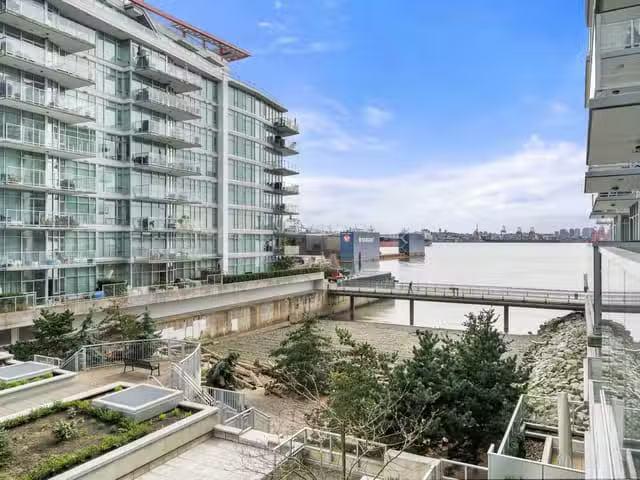 Condo for sale in North Vancouver, British Columbia