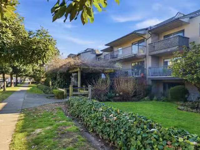 Condo for sale in North Vancouver, British Columbia