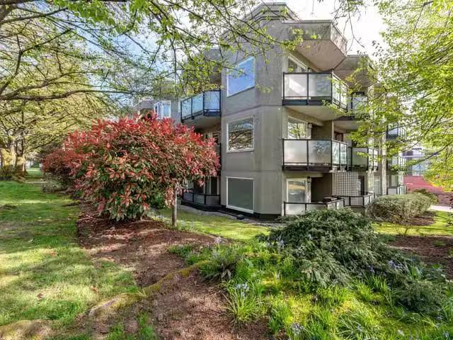 Condo for sale in North Vancouver, British Columbia