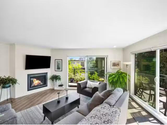 Condo for sale in North Vancouver, British Columbia