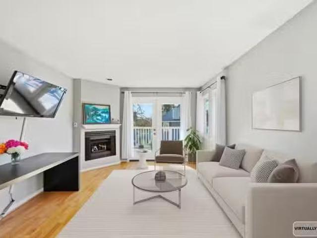Condo for sale in North Vancouver, British Columbia