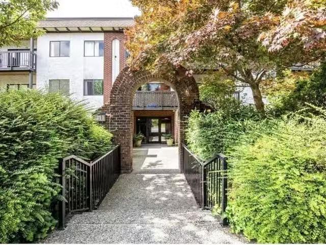Condo for sale in North Vancouver, British Columbia