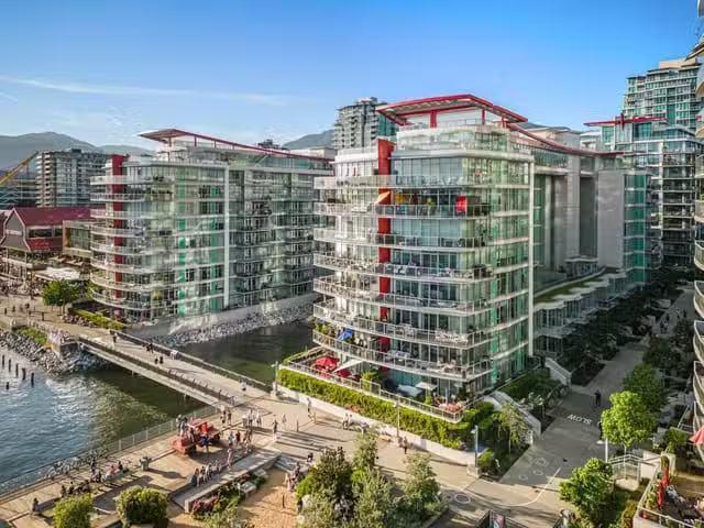 Condo for sale in North Vancouver, British Columbia