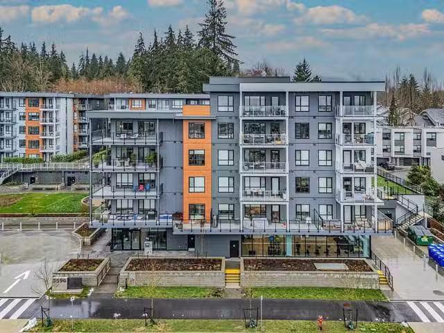 Condo for sale in North Vancouver, British Columbia
